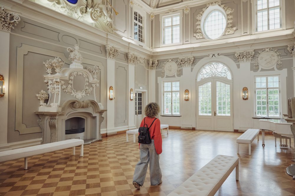 Tallinn Kadriorg Palace exterior.