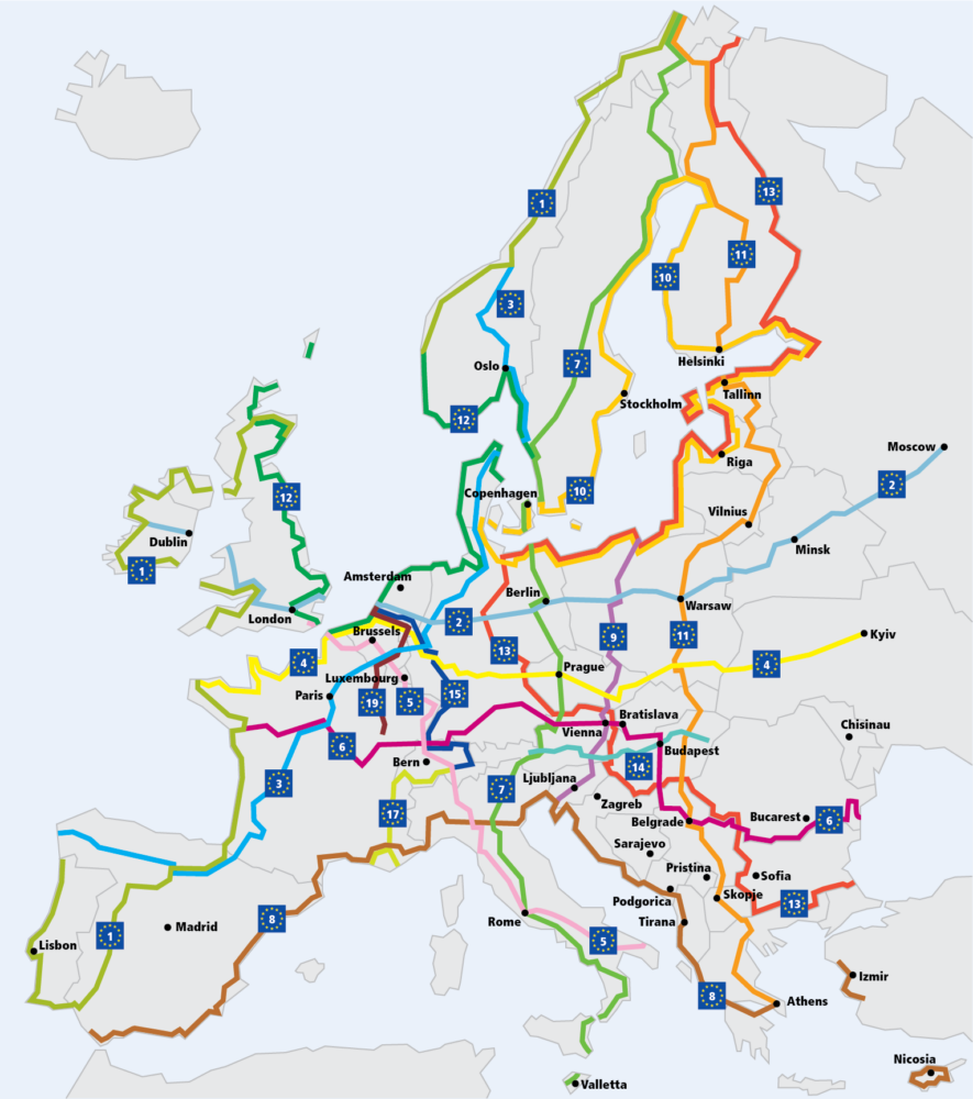 Europe by bike on international EuroVelo routes!